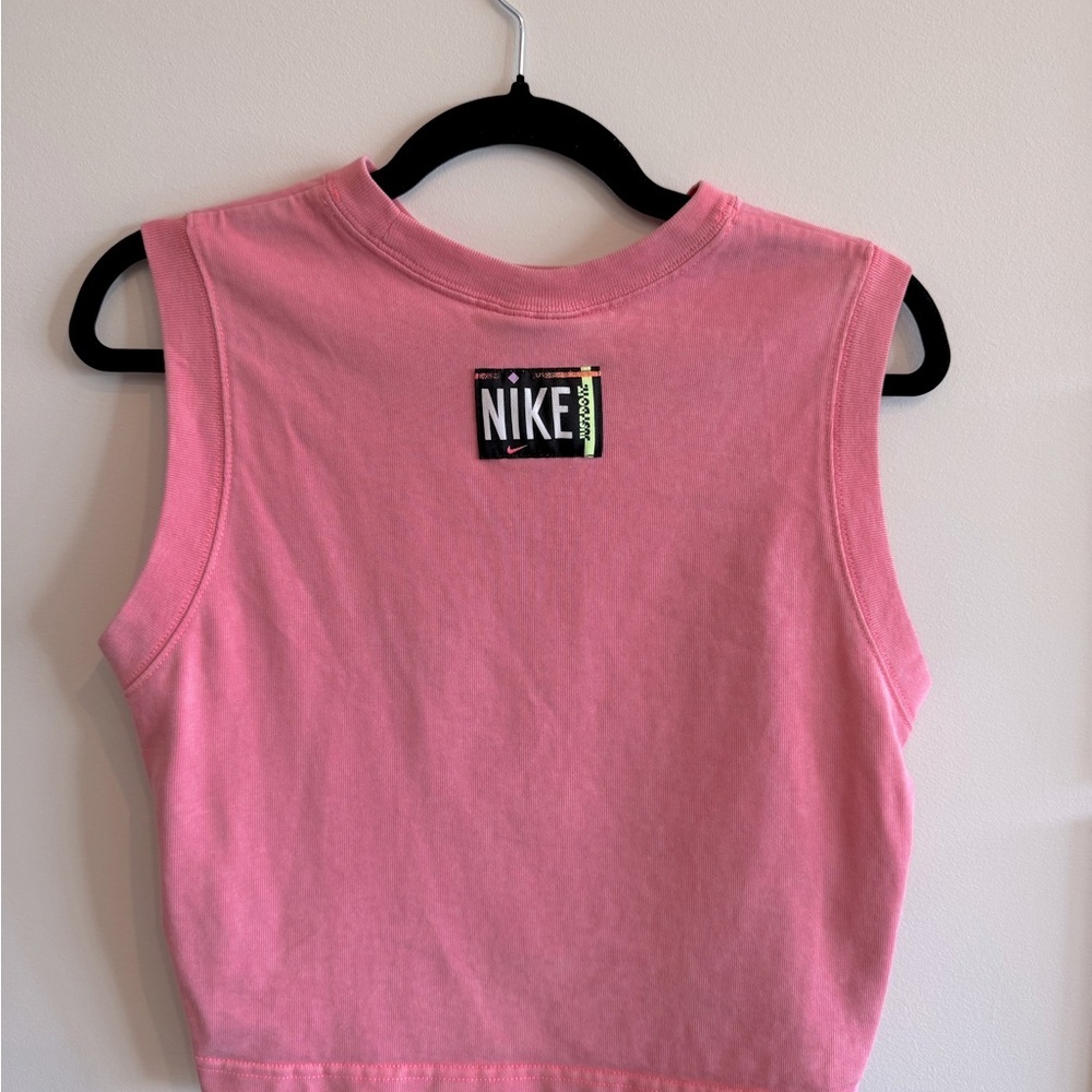 Nike Crop Tank - Picture 2 of 2